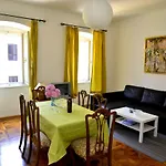 Heart Of Volosko - Steps To The Sea - Private Parking Included דירה