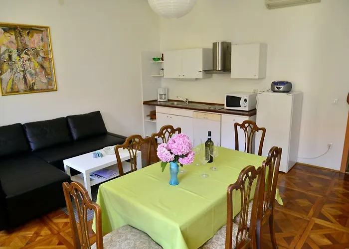 Charming 2 Min From The Apartamento *
