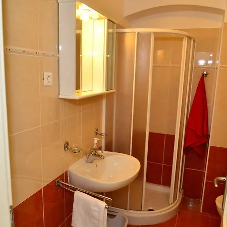 Appartamento Heart Of Volosko - Steps To The Sea - Private Parking Included *
