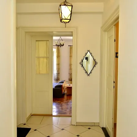 Charming 2 Min From The * Opatija