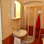 شقة Heart Of Volosko - Steps To The Sea - Private Parking Included *