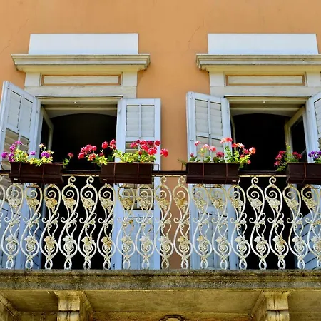 Heart Of Volosko - Steps To The Sea - Private Parking Included شقة أوباتيا